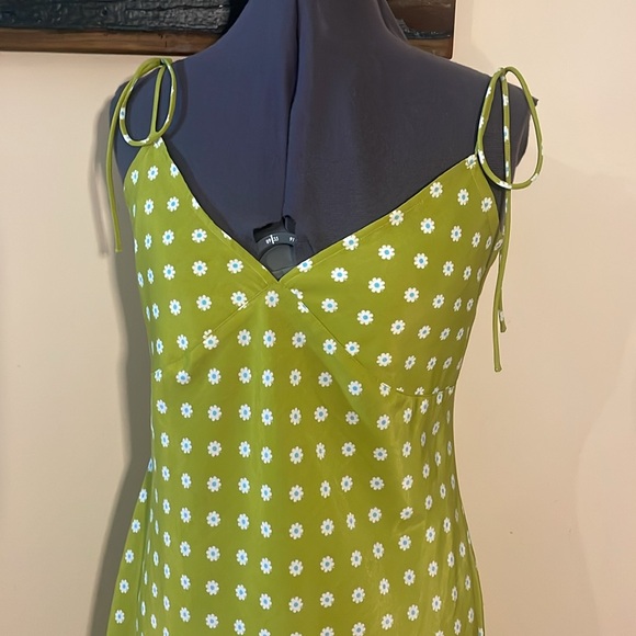 Levi's Sweet Daisy Split Pea Gem Slip Dress Size Small - Picture 5 of 16